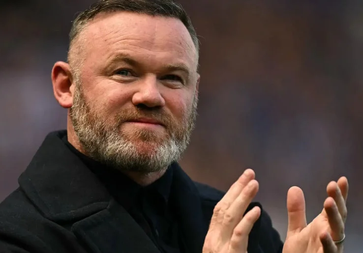 Legenda Manchester United Tak Mau Terima Trofi Hibahan dari Manchester City