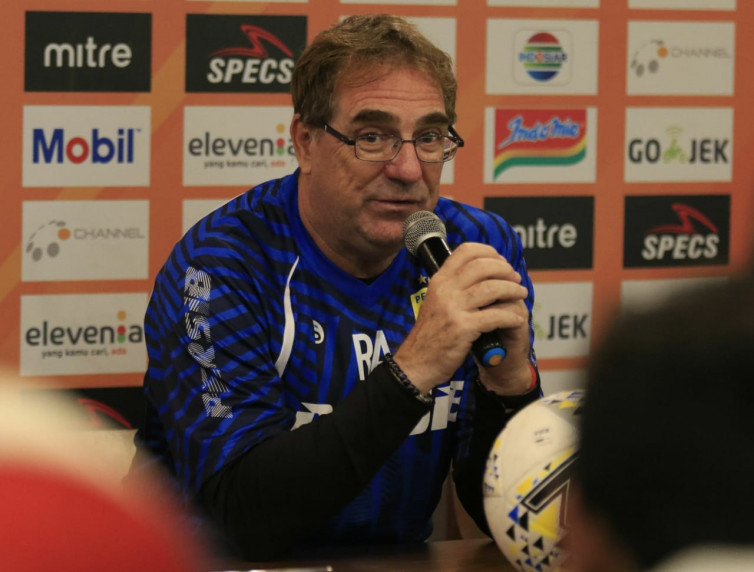 Persib Bandung Kantongi Lisensi Klub AFC, Seakan Mubazir bagi Robert Rene Alberts