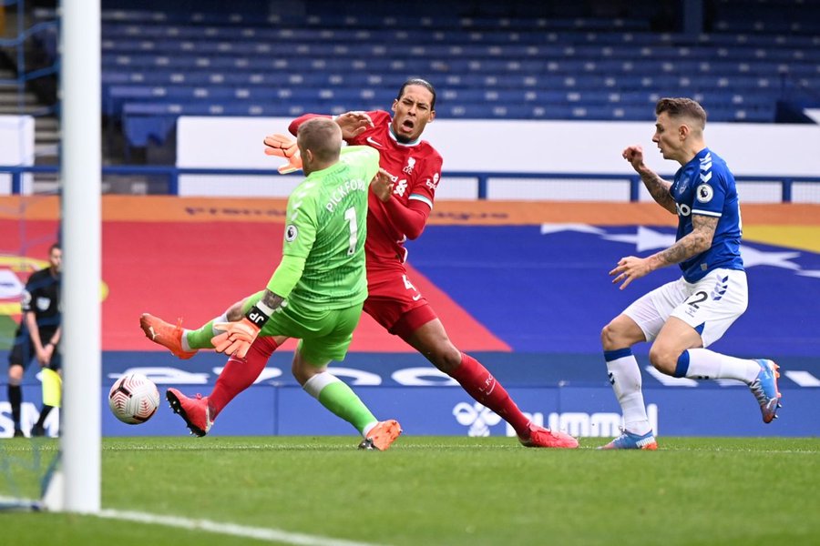 Legenda Liverpool Heran Jordan Pickford Lolos dari Hukuman