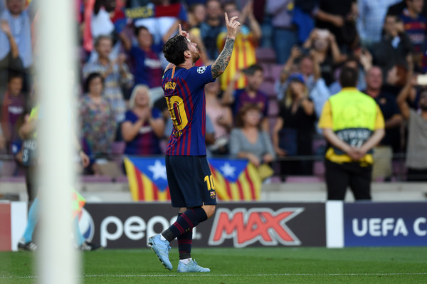 Barcelona 4-0 PSV Eindhoven, Messi Hat-trick