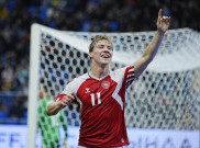 Saling Sikut Manchester United dan PSG dalam Merebutkan Rasmus Hojlund