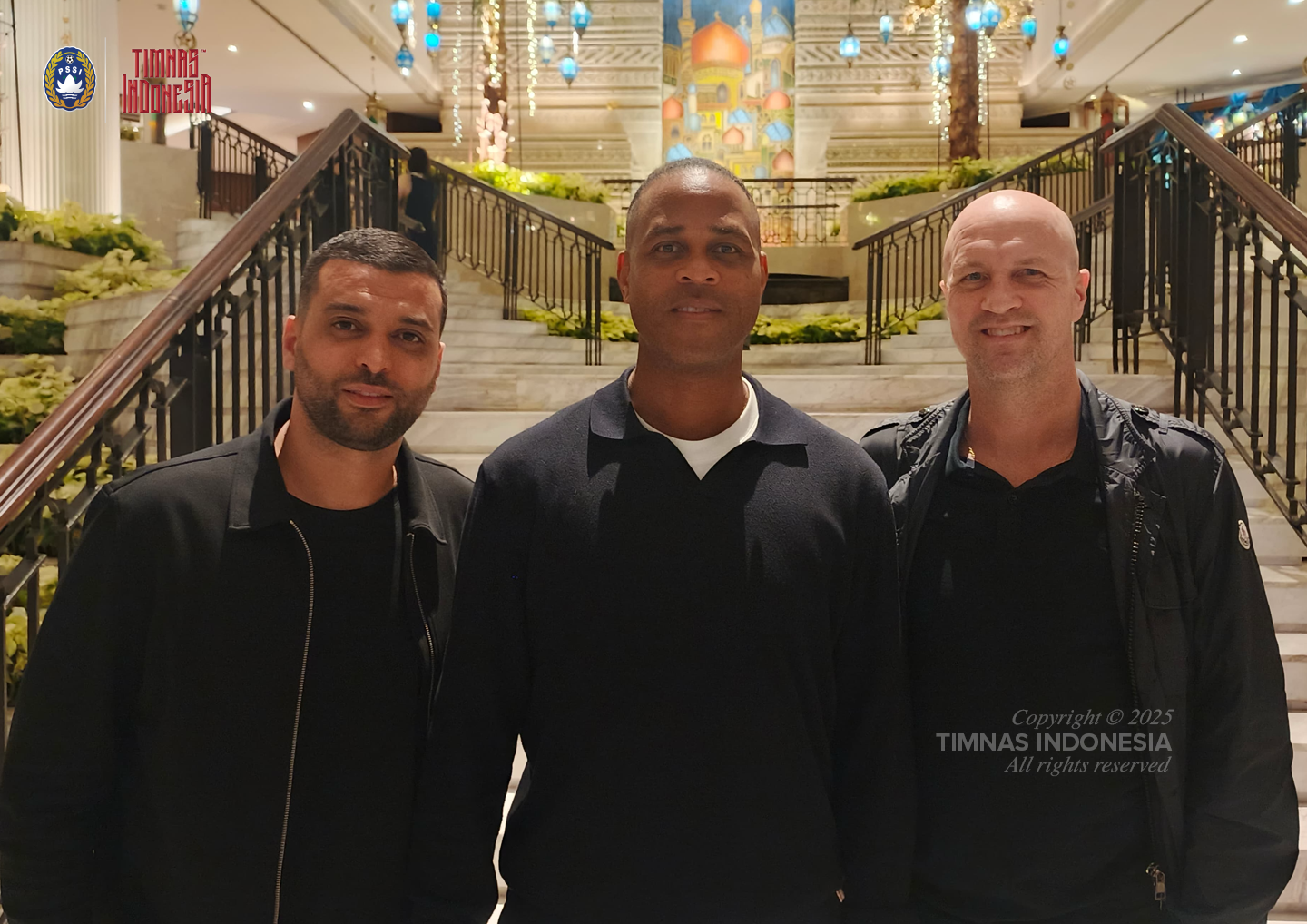 Patrick Kluivert dan Jordi Cruyff Tiba di Jakarta, Alex Pastoor dan Denny Landzaat Menyusul
