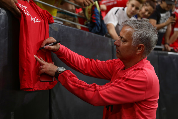 Jose Mourinho Bocorkan Kapten Anyar Manchester United Musim 2018-2019