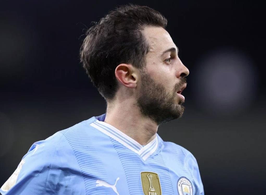 Realistis, Bernardo Silva Berpeluang Pergi dari Manchester City