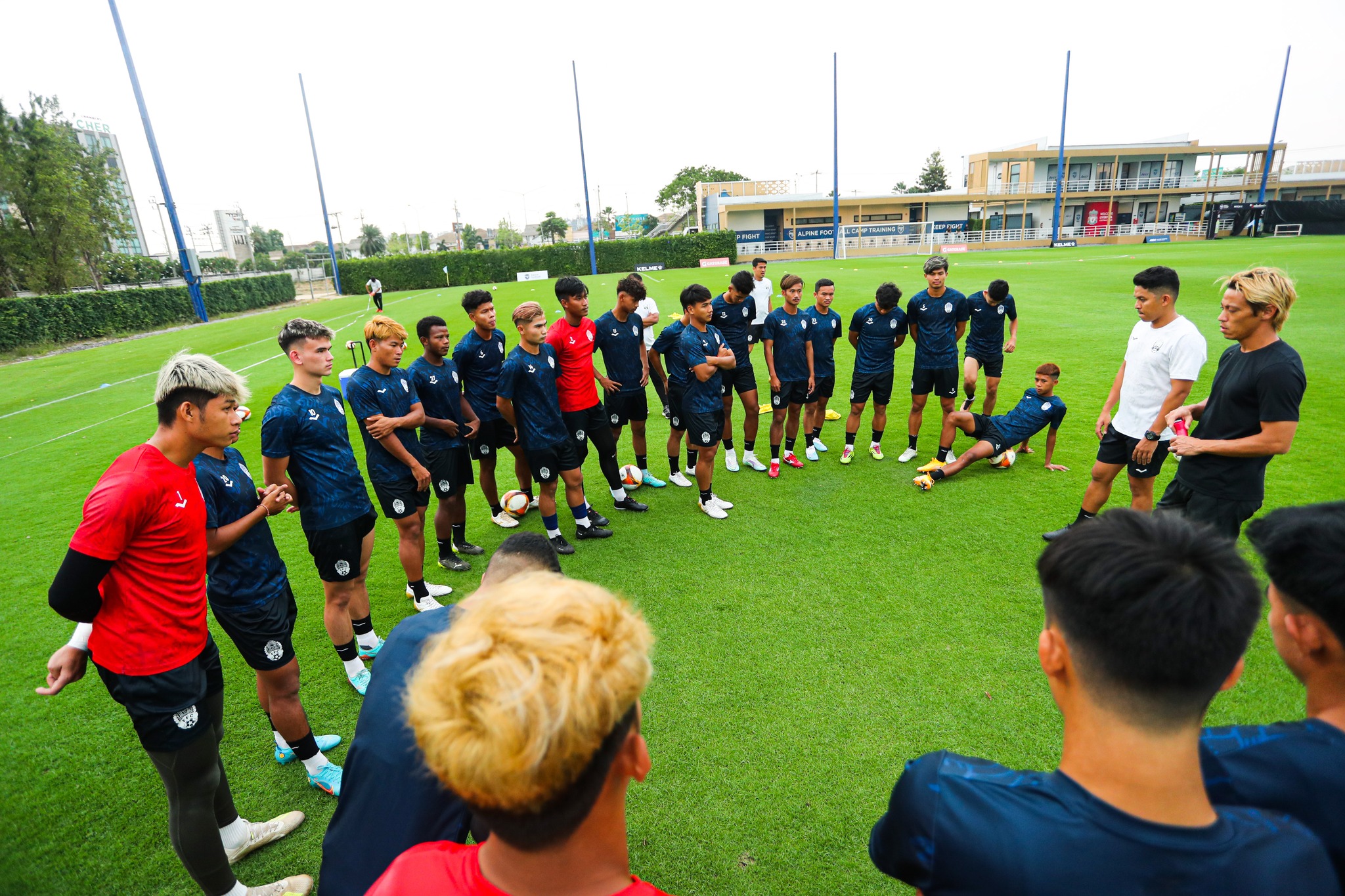 Kapten Kamboja Enggan Bedakan Timnas Indonesia U-22 dengan Lawan Lain