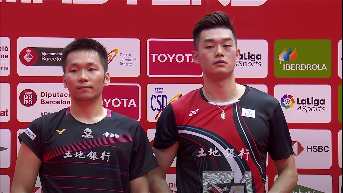 Lee Yang / Wang Chi-Lin Bergetar Taklukkan Idola