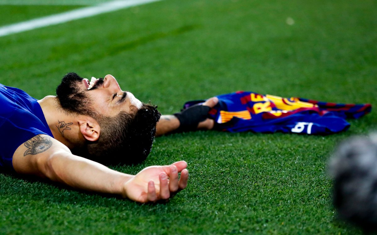 Sambil Menangis, Luis Suarez Utarakan Perpisahan Emosional dengan Barcelona