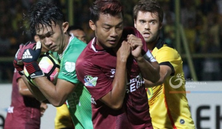Nama Hamka Hamzah dan Gaston Salasiwa Tak Ada Dalam Rilis Terbaru Madura United