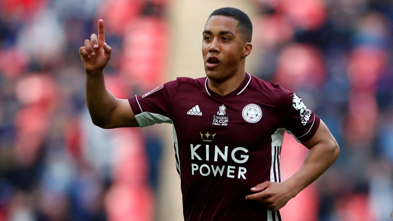 Youri Tielemans Sudah Diprediksi Cetak Gol Indah Ke Gawang Chelsea