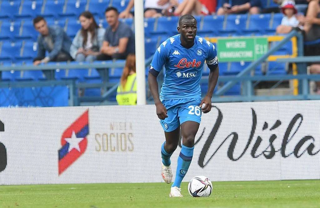 Raphael Varane dalam Genggaman, Manchester United Masih Kejar Kalidou Koulibaly
