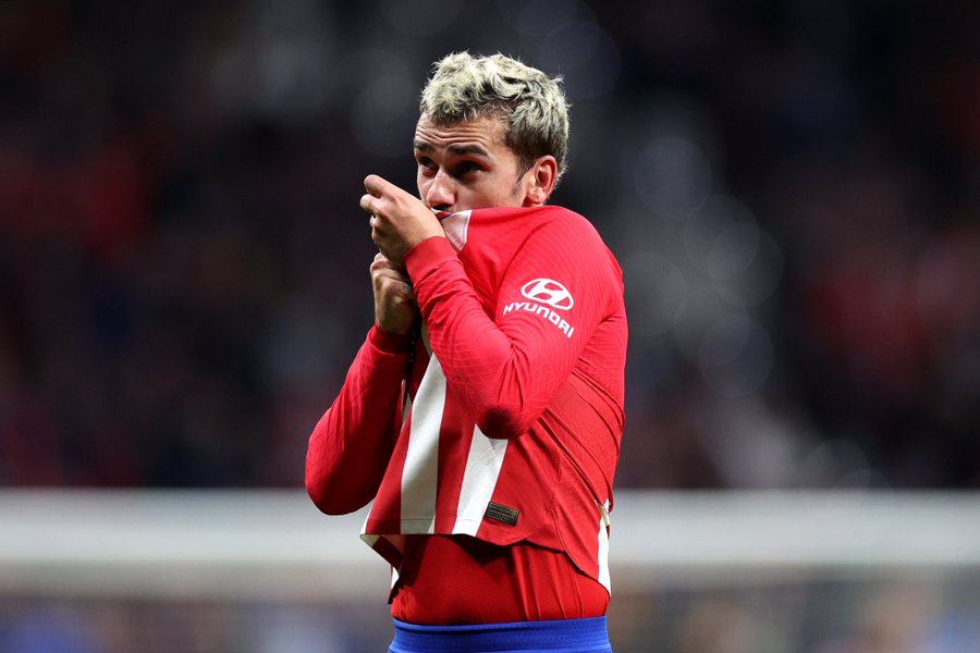 Kabar Antoine Griezmann ke Manchester United Hanya Isapan Jempol