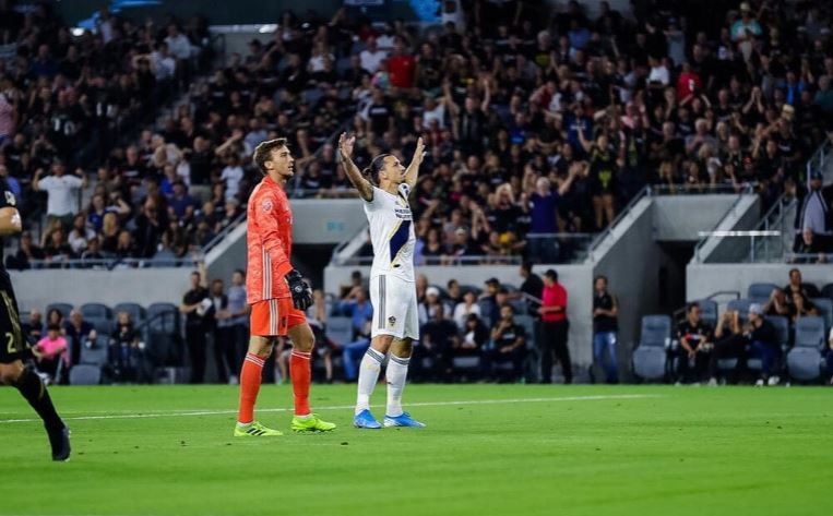 Konfirmasi Kepergian dari LA Galaxy, Zlatan Ibrahimovic Kian Dekat Bermain Kembali di Serie A