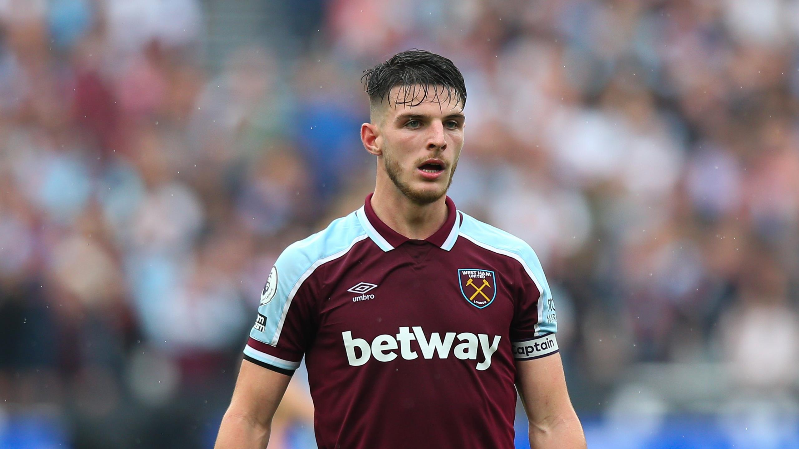 Tak Kunjung Pindah, Declan Rice Fokus Jadi Kapten West Ham United