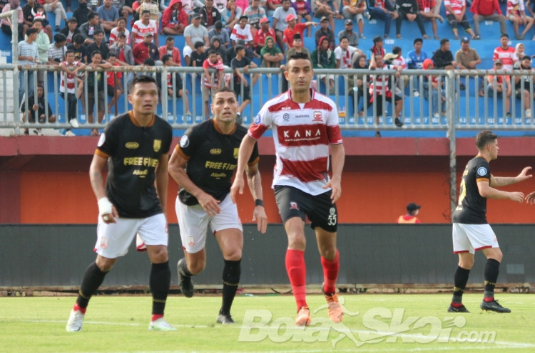 Debut Tercoreng, Otavio Dutra Nilai Sepak Bola Indonesia Mengalami Kemunduran