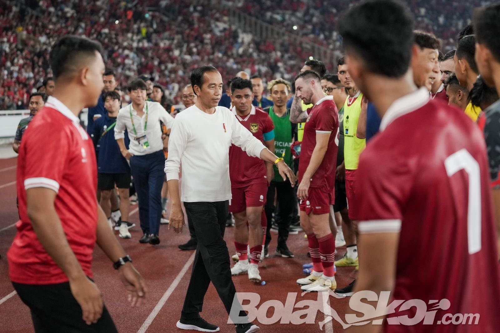 Coldplay Mentas di SUGBK saat Piala Dunia U-17 2023, Presiden Jokowi: Masih ada Manahan dan Bung Tomo
