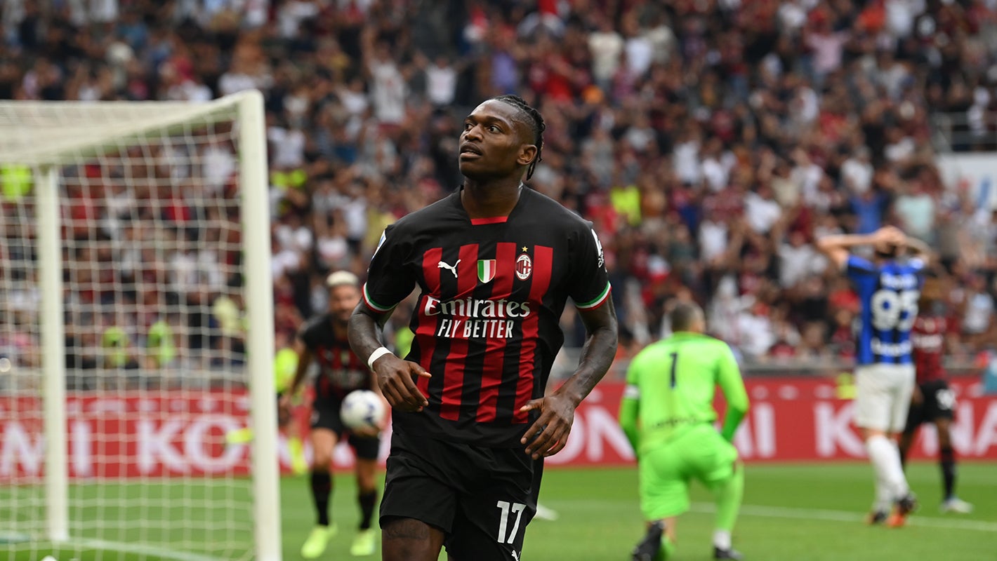 Bidik Dua Bintang Chelsea, AC Milan Mungkin Korbankan Rafael Leao