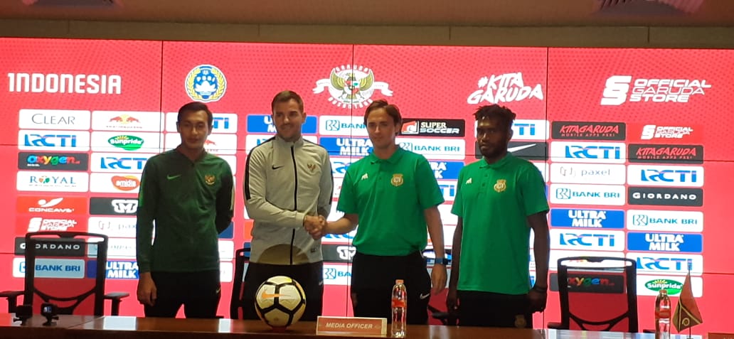Pelatih Timnas Simon McMenemy Sebut Vanuatu Lawan yang Spesial