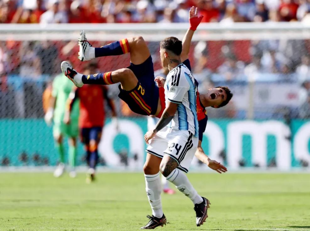Kocak, Ada Petisi agar Laga Spanyol vs Argentina Diulang