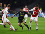 Antonio Valencia Menuju Pintu Keluar, Manchester United Lirik Bintang Juventus