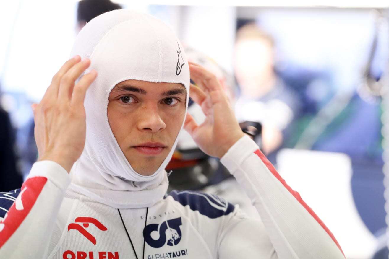 Imbas Pemecatan Nyck de Vries, Sebastian Vettel Sebut Red Bull Sangat Brutal
