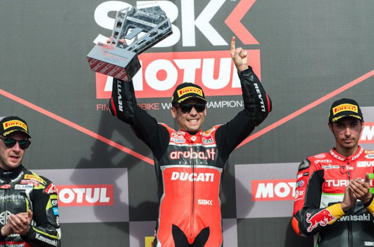 Alvaro Bautista Finis Pertama Race 1 Superbike di Argentina yang Penuh Kontroversi