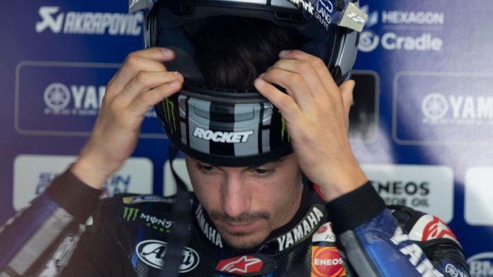 Lompat dari Motor, Maverick Vinales Alami Rem Blong