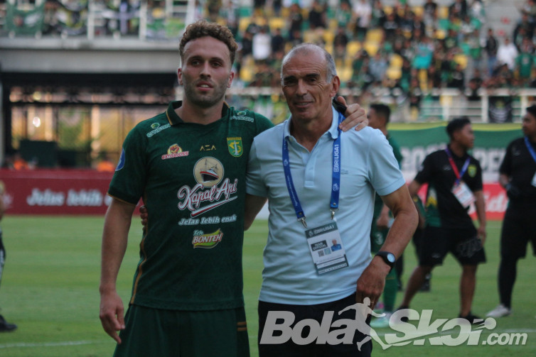 Rumor Ze Valente Gabung, Pelatih Arema FC Beri Jawaban