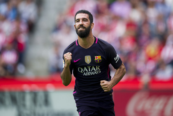 Arda Turan Ingin Pensiun Di Barcelona