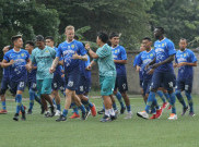 Pilar Penting Persib Bandung Cedera Jelang Melawan Barito Putera