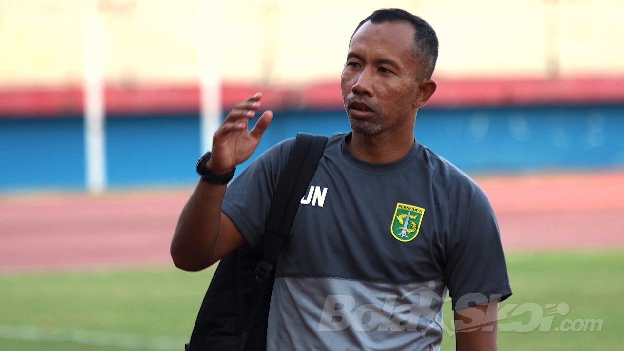 Jadi Direktur Teknik, Uston Nawawi Fokus Kembangkan Tim Muda Persebaya