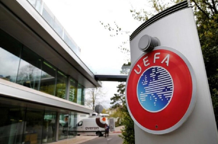 Pentingkan Cuan, UEFA Tak Pikirkan Kesehatan Pemain