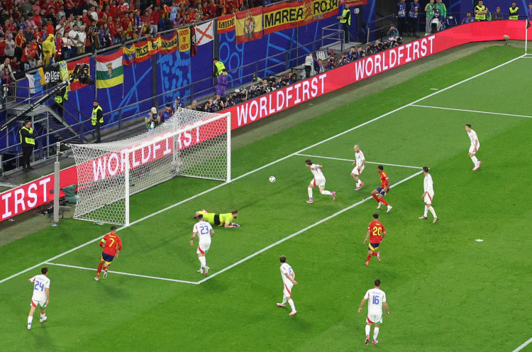 Hasil Euro 2024: Italia Tertunduk, Gol Bunuh Diri Riccardo Calafiori Bawa Spanyol Tembus 16 Besar