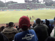 Milomir Seslija Puji Militansi Aremania Berikan Semangat ke Arema FC
