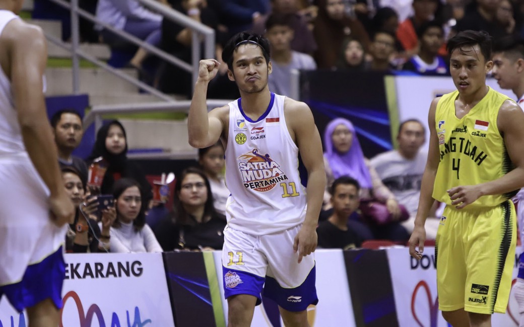 Point Guard Satria Muda Gantung Sepatu