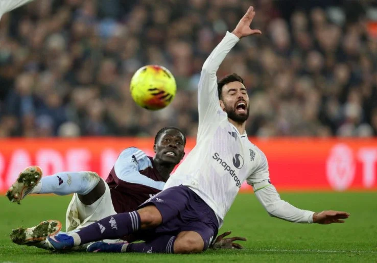 Mustahil Menggantikan Bruno Fernandes yang Cedera, Pemain Manchester United Lain Harus Tingkatkan Performa