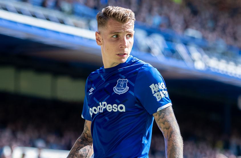 Lucas Digne Tiba-tiba Laris Manis, Diburu Chelsea hingga Inter Milan