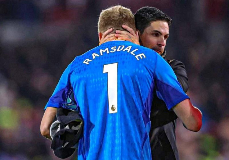 Tinggalkan Arsenal, Aaron Ramsdale Tak Dendam kepada Mikel Arteta