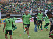 Fandry Sembuh, Lini Belakang Persebaya Masih Krisis