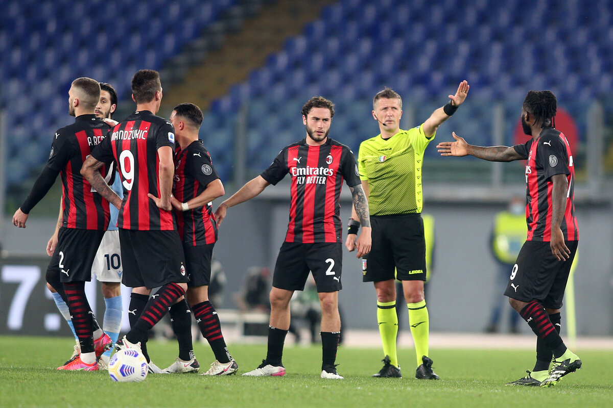 Ironi Milan, Terlempar dari Empat Besar dan Percepat Scudetto Inter