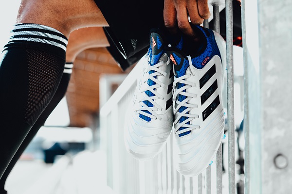 Jelang Musim 2018-2019, Adidas Luncurkan Sepatu Modis untuk Lionel Messi dkk