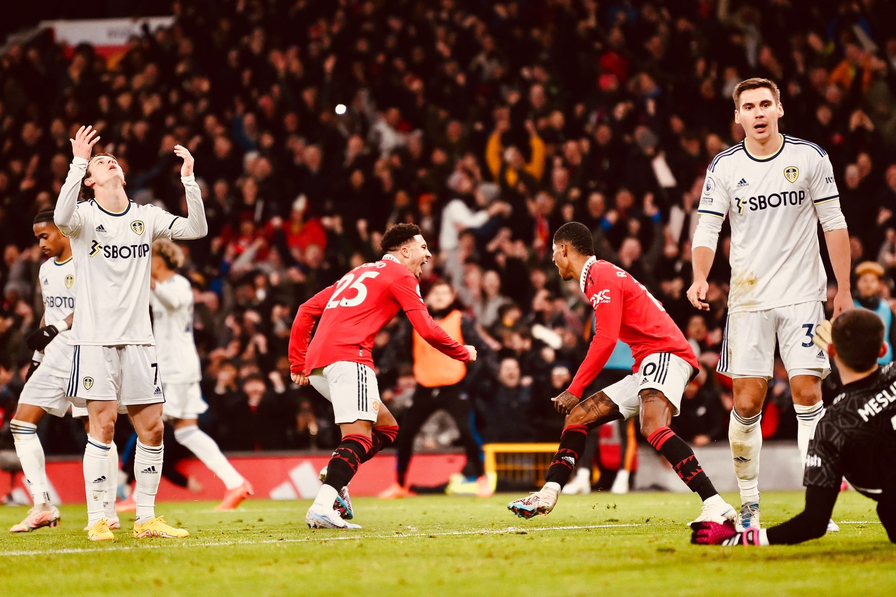 Erik Ten Hag Ungkap Alasan Manchester United Nyaris Kalah Kontra Leeds