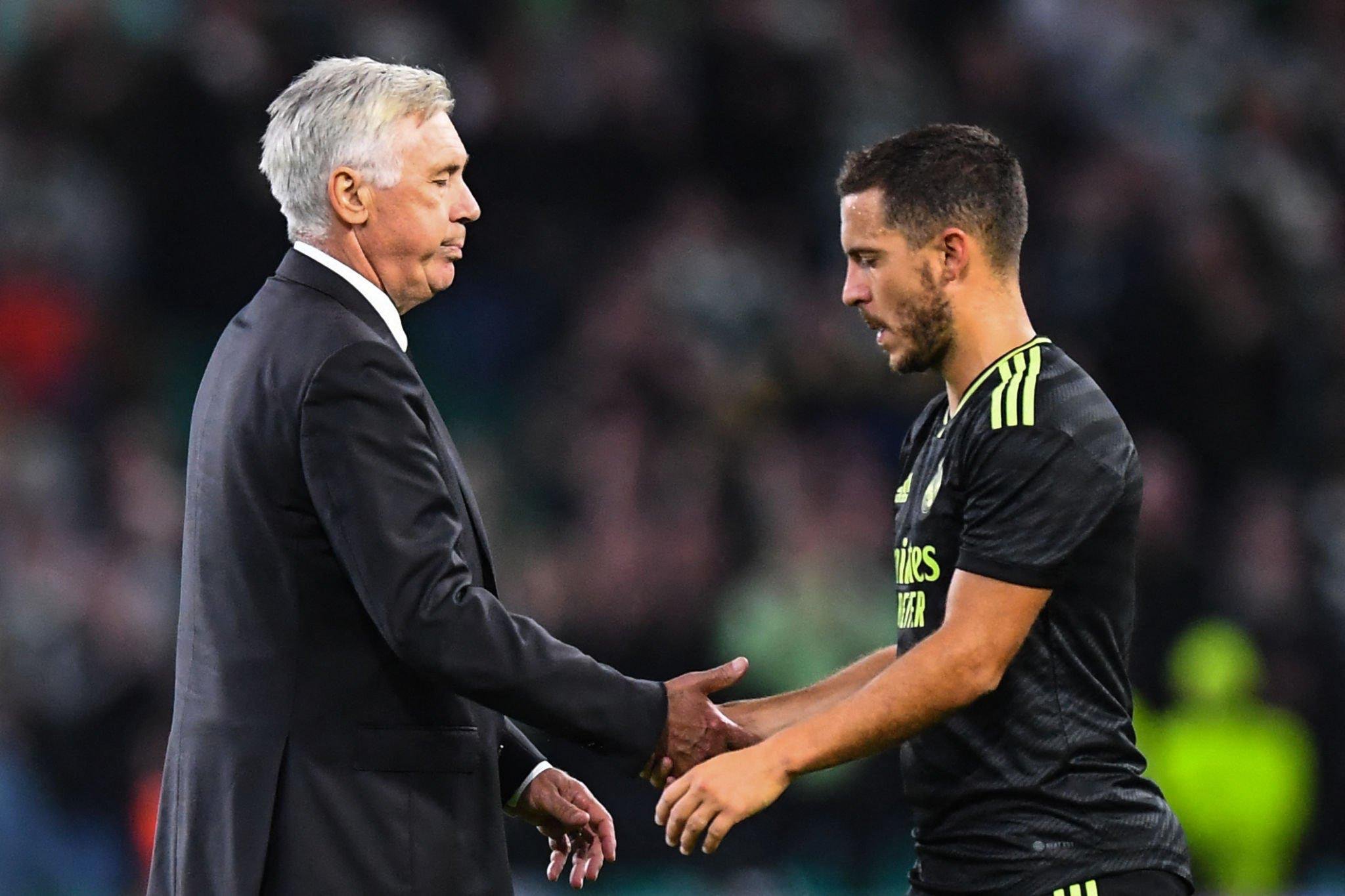 Thibaut Courtois Bocorkan Penyebab Perang Dingin Carlo Ancelotti dan Eden Hazard