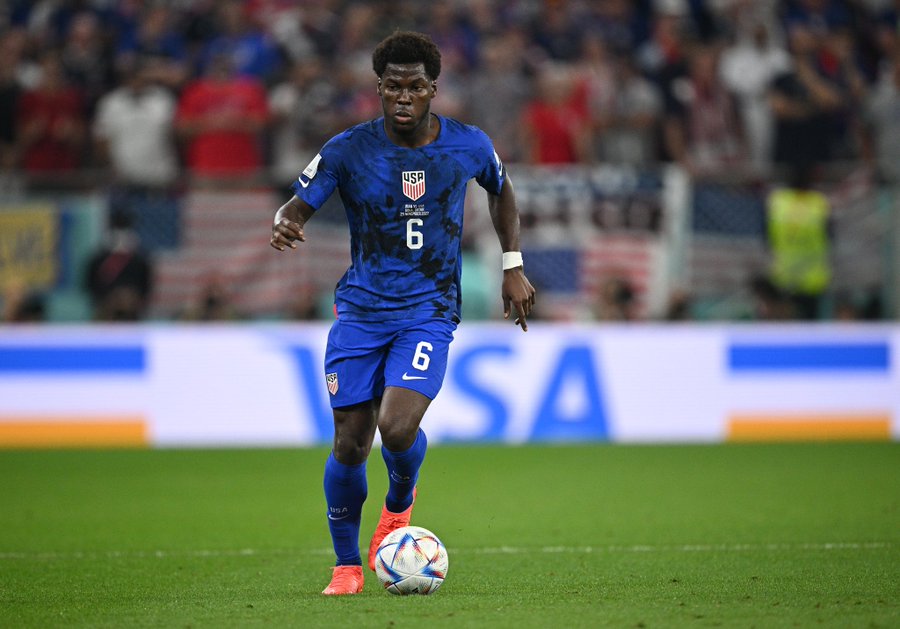 Here We Go, Milan Dapat Tanda Tangan Yunus Musah