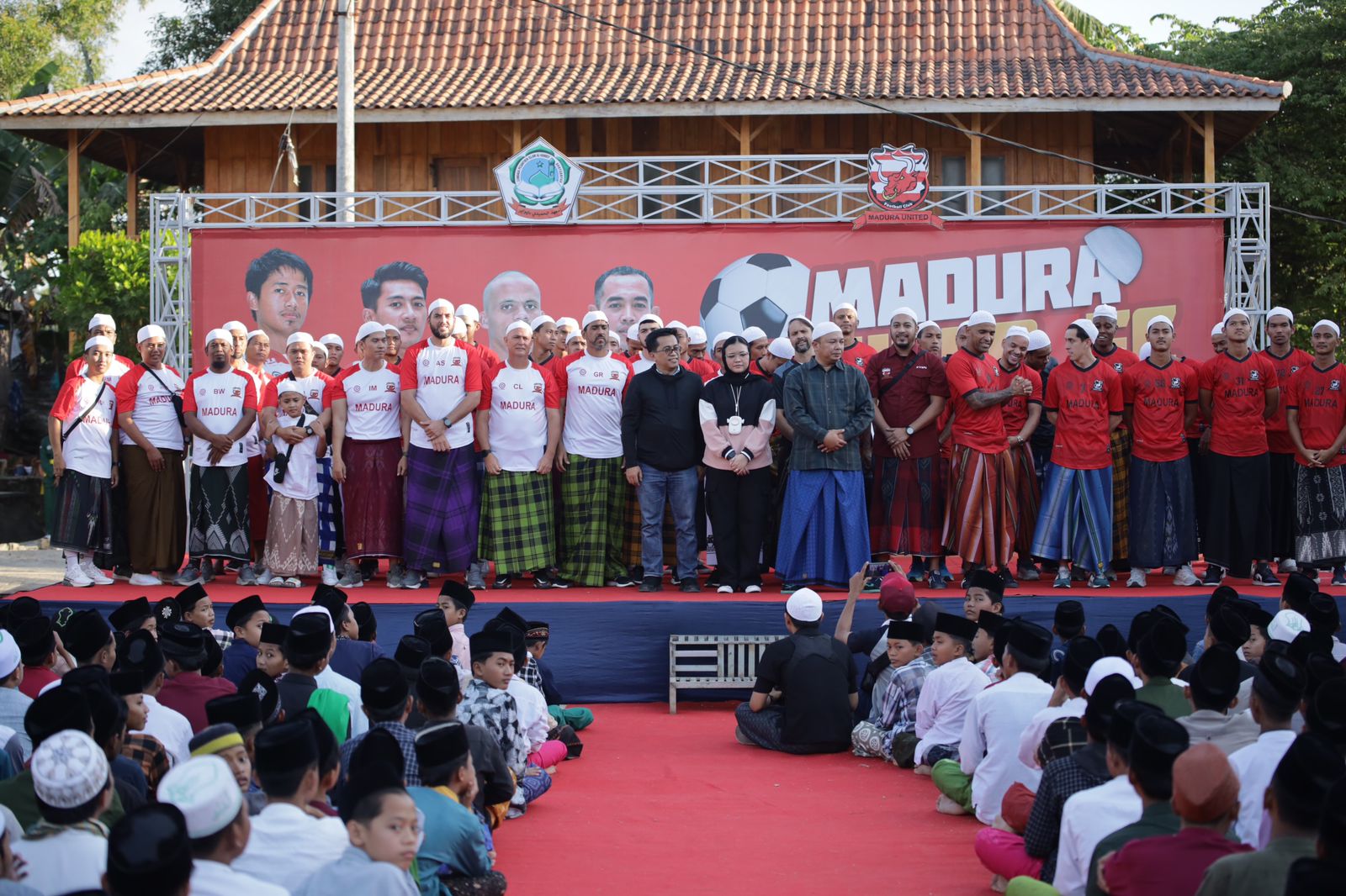 Alasan Madura United Launching Tim di Pondok Pesantren