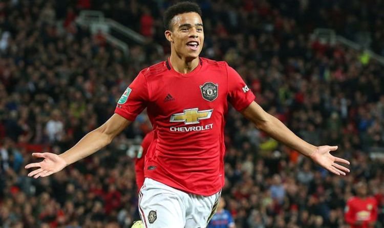 Ada Baiknya Manchester United Ikuti Nasihat Marouane Fellaini soal Pemain Muda