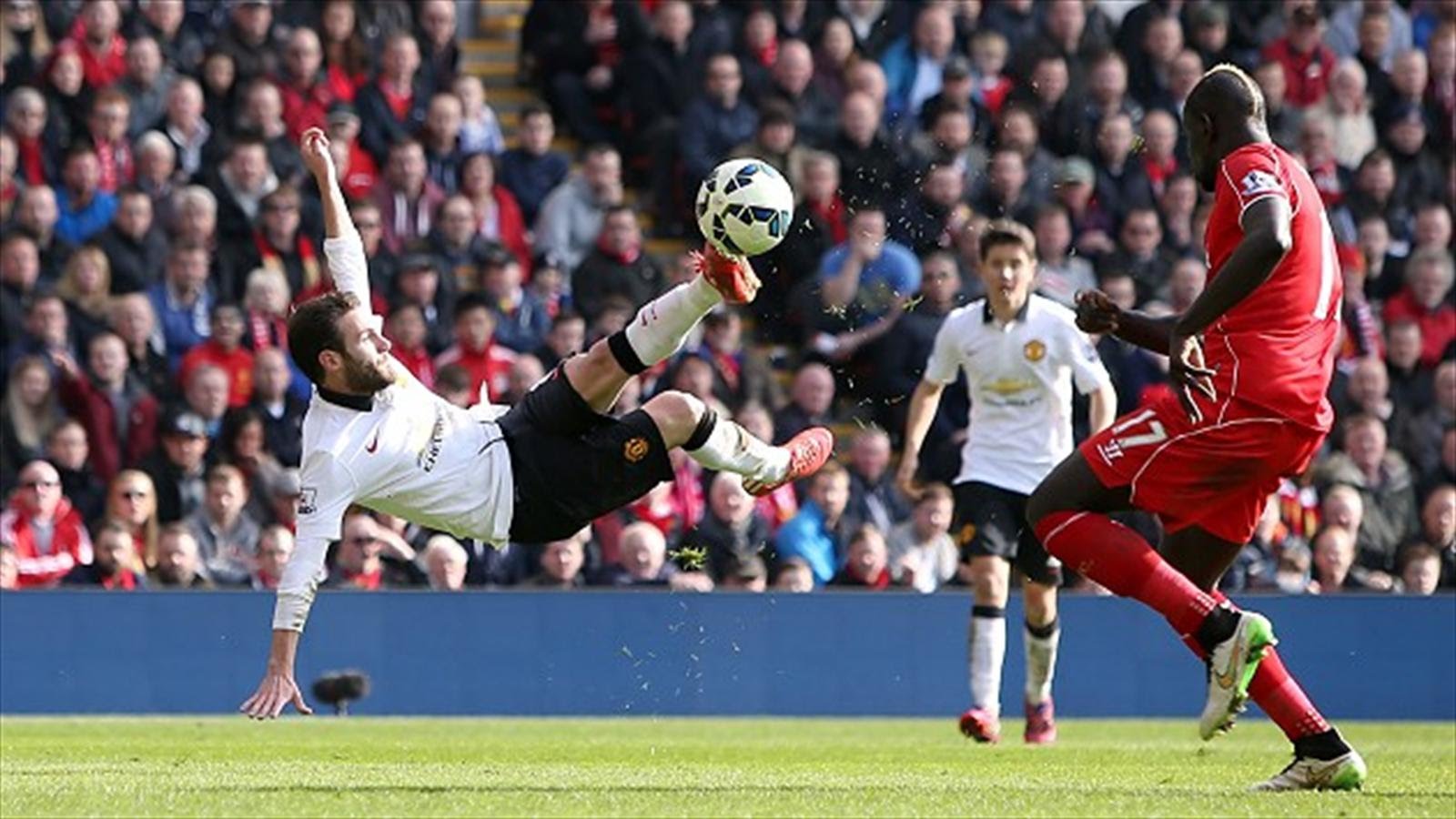 MU dan Liverpool Berhasil Menduduki Peringkat Teratas di Premier League