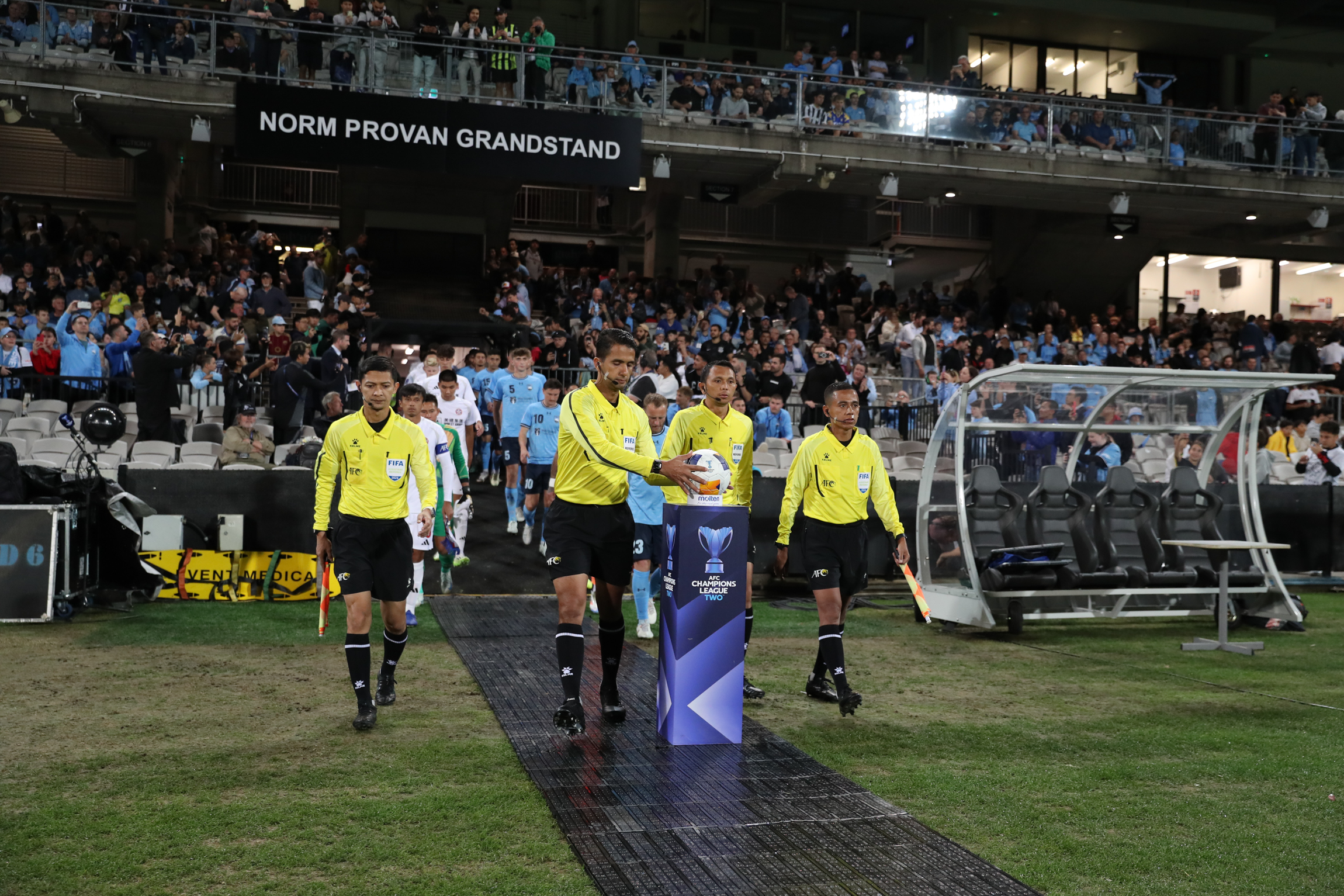 4 Wasit Indonesia Dipercaya Pimpin Laga AFC Champions League Two
