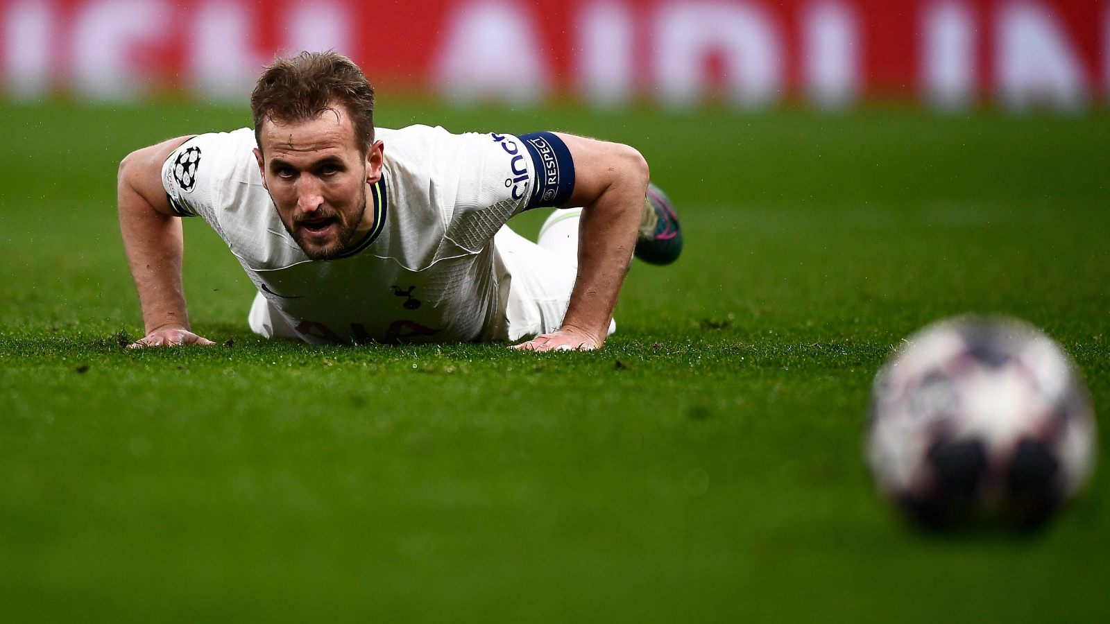 Tottenham Puasa Gelar Lagi, Harry Kane Disarankan Pergi