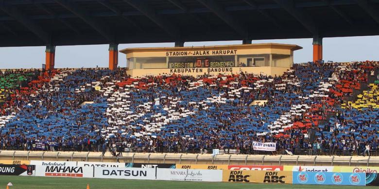 Umuh : Resmi Persib Kontra Arema di Stadion Si Jalak Harupat