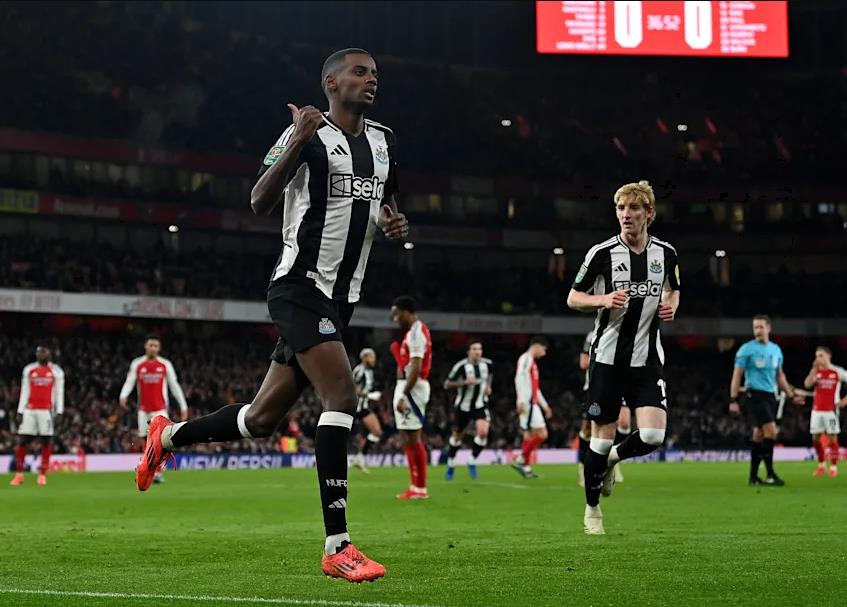 Hasil Semifinal Piala Liga: Arsenal 0-2 Newcastle, The Gunners Tumbang di Emirates Stadium